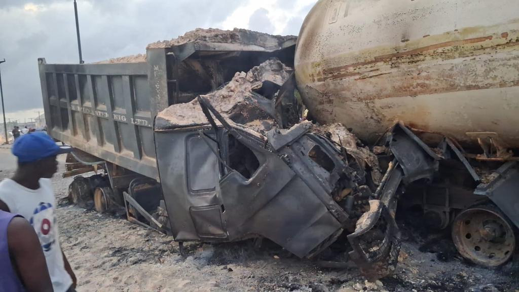 TWO DEAD IN TANKER-TIPPER COLLISION ON LEKKI-EPE EXPRESSWAY